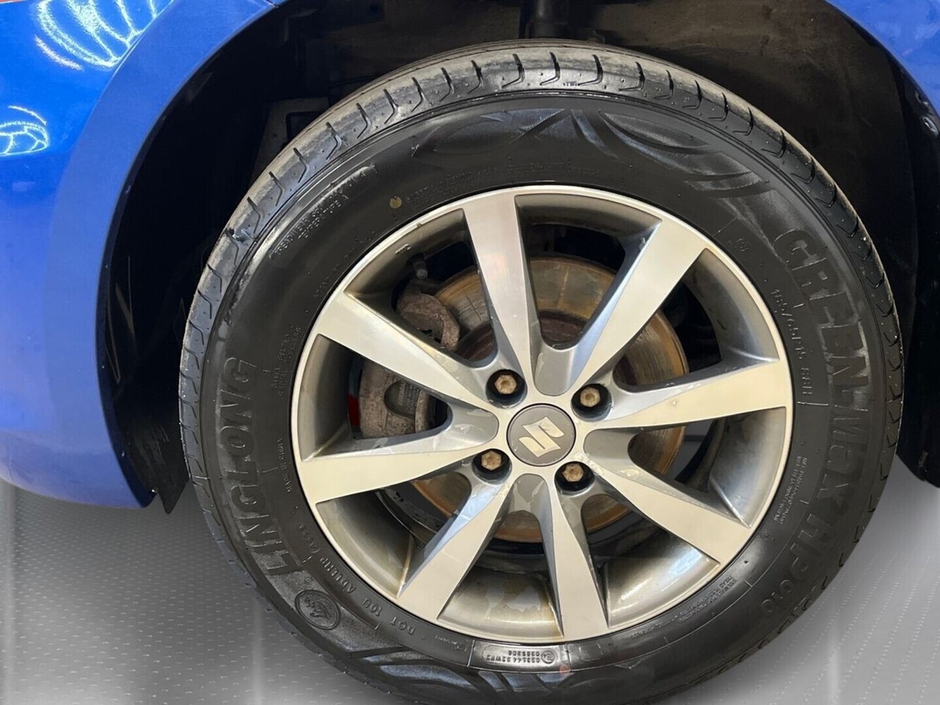 Suzuki Swift vaihtoauto