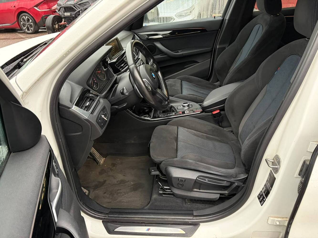 BMW X1 vaihtoauto