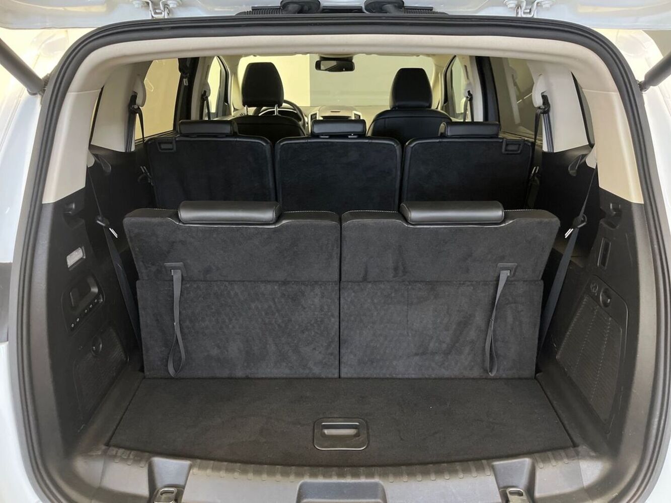 Ford S-MAX vaihtoauto