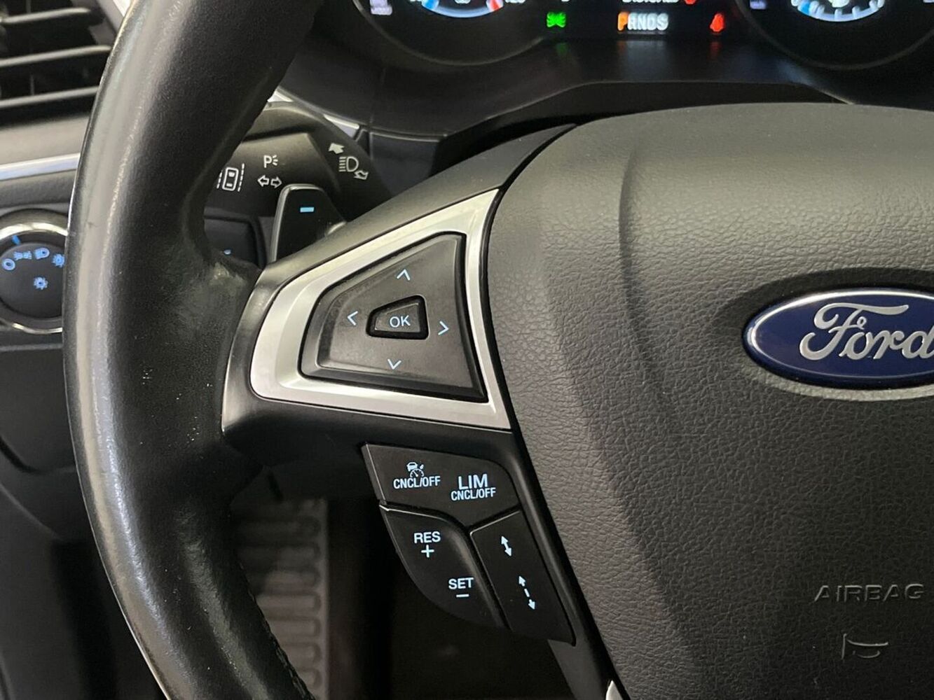 Ford S-MAX vaihtoauto