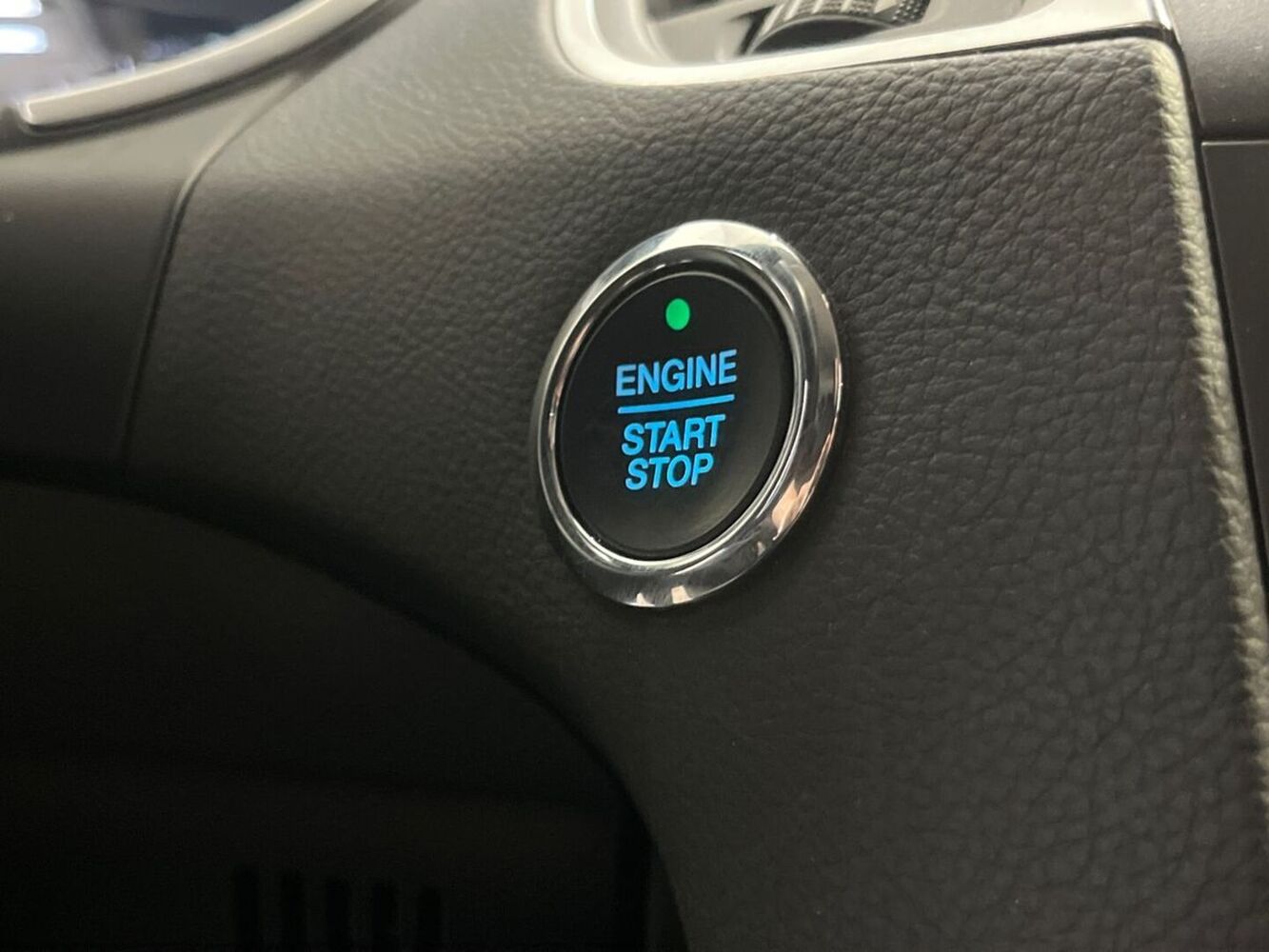 Ford S-MAX vaihtoauto