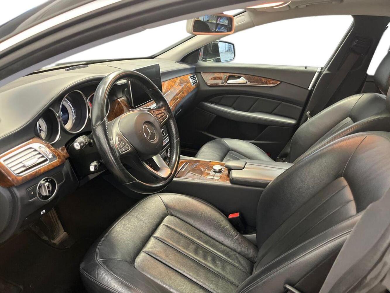 Mercedes-Benz CLS vaihtoauto