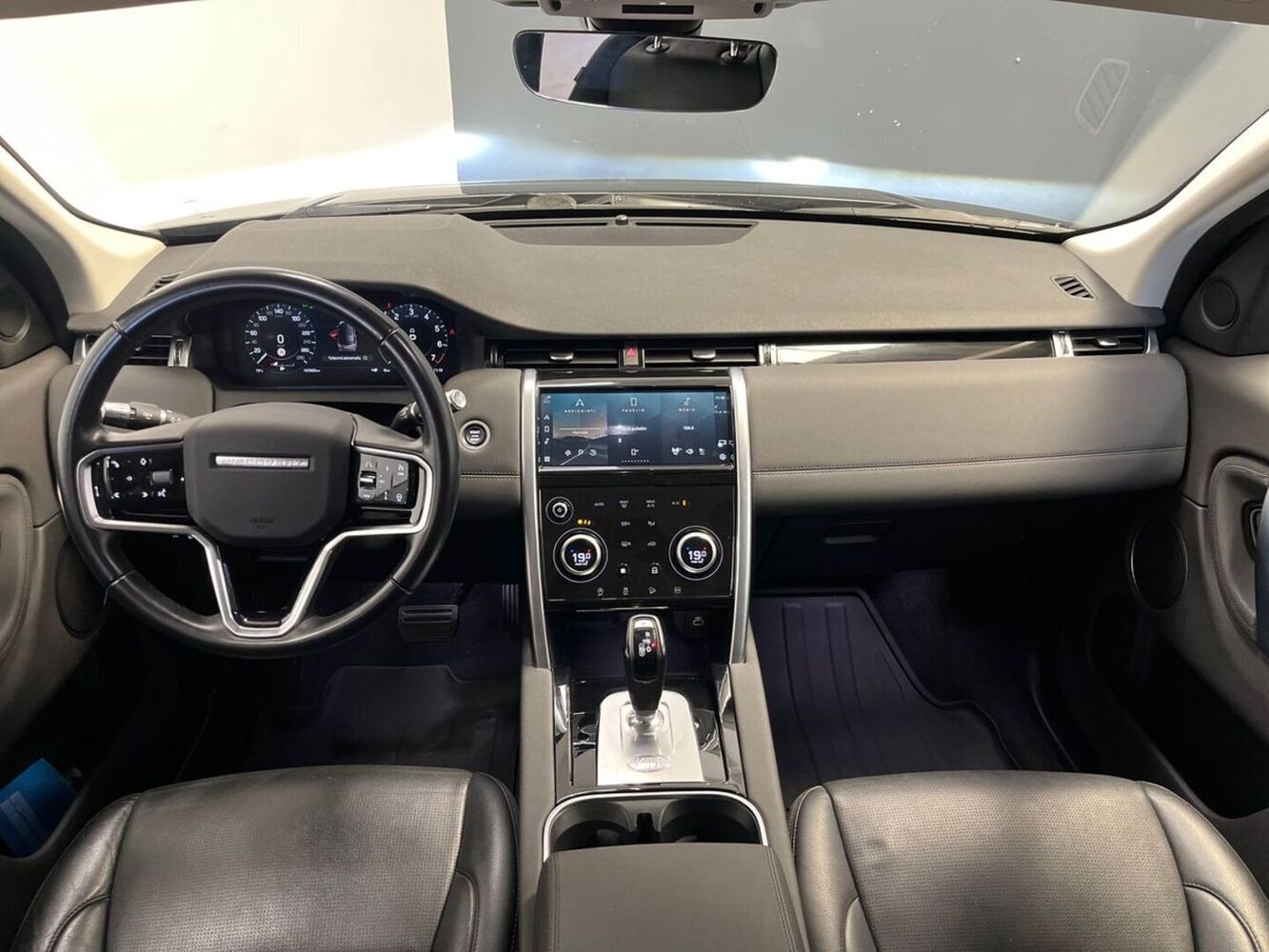 Land Rover Discovery Sport vaihtoauto
