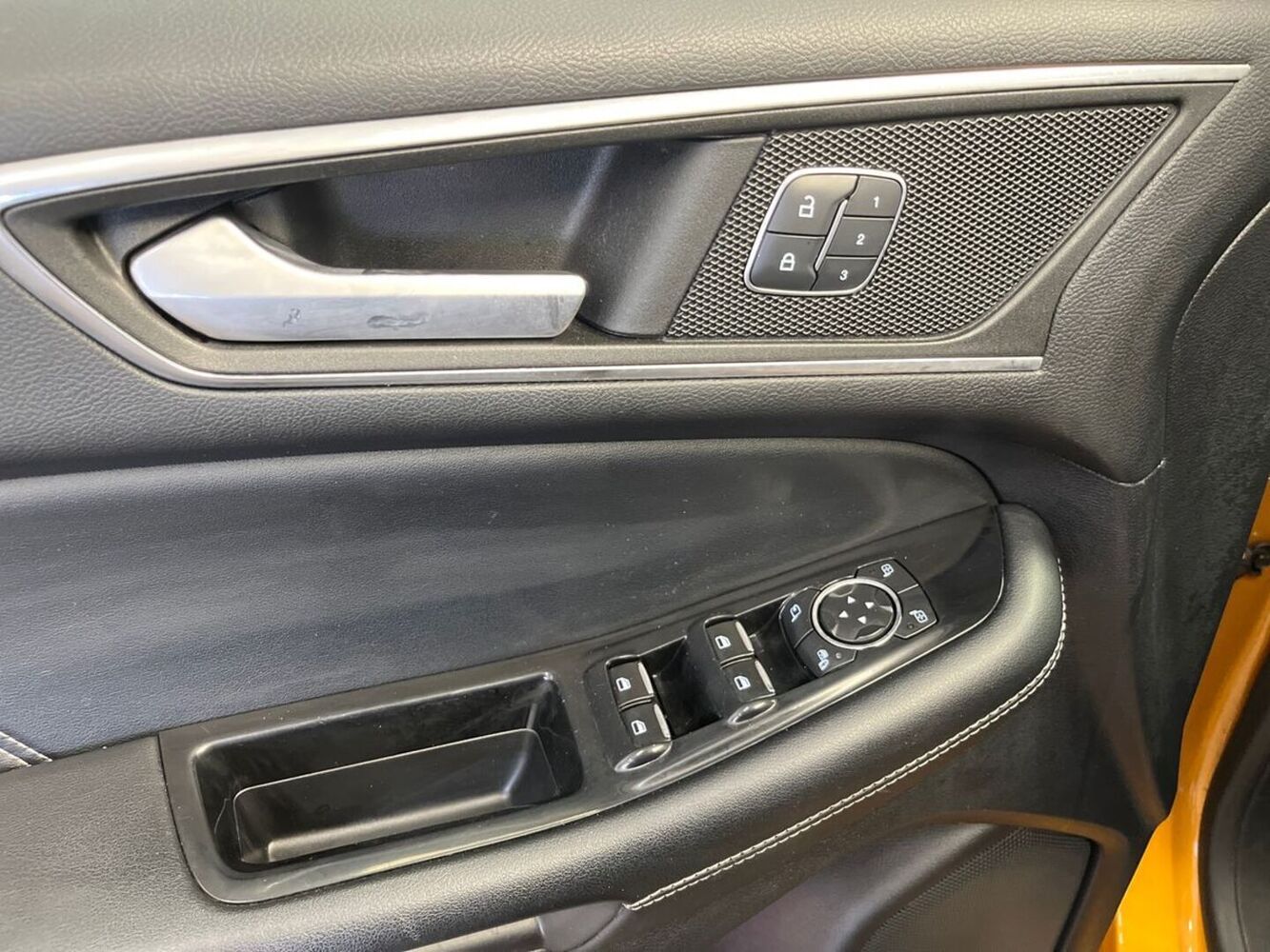 Ford Edge vaihtoauto
