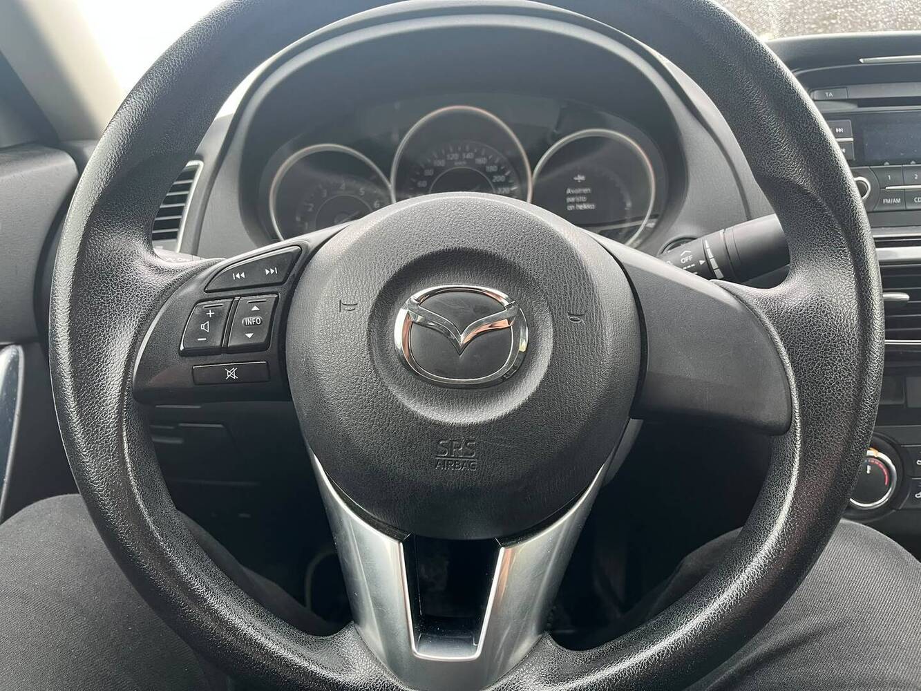 Mazda 6 vaihtoauto