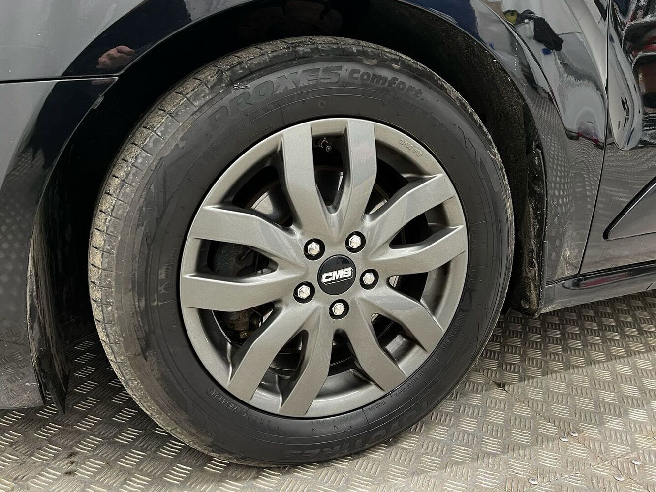 Ford Tourneo Connect vaihtoauto