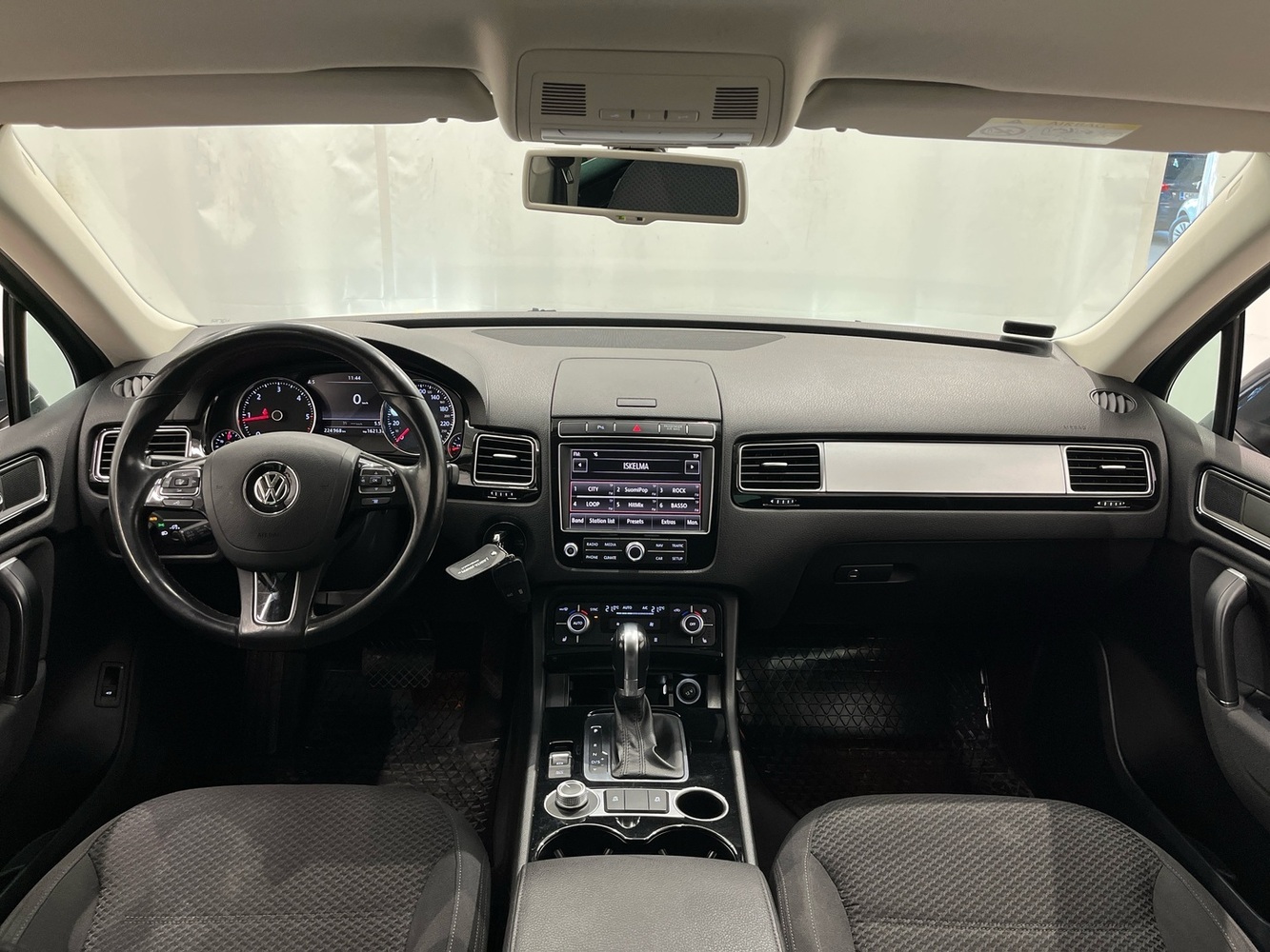 Volkswagen Touareg vaihtoauto