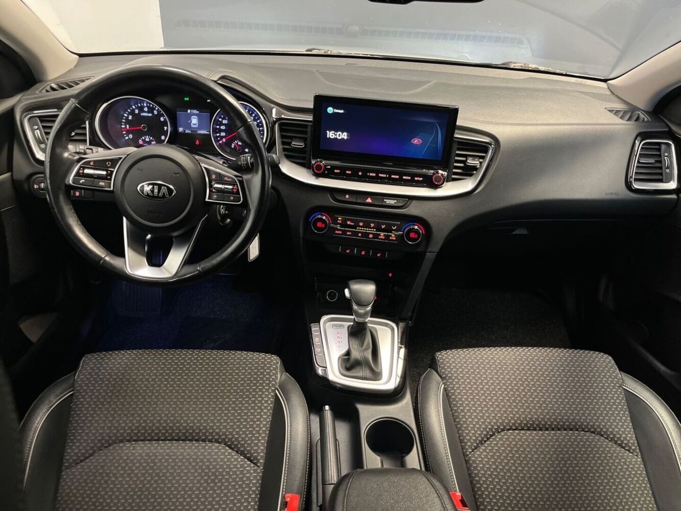 Kia Ceed vaihtoauto