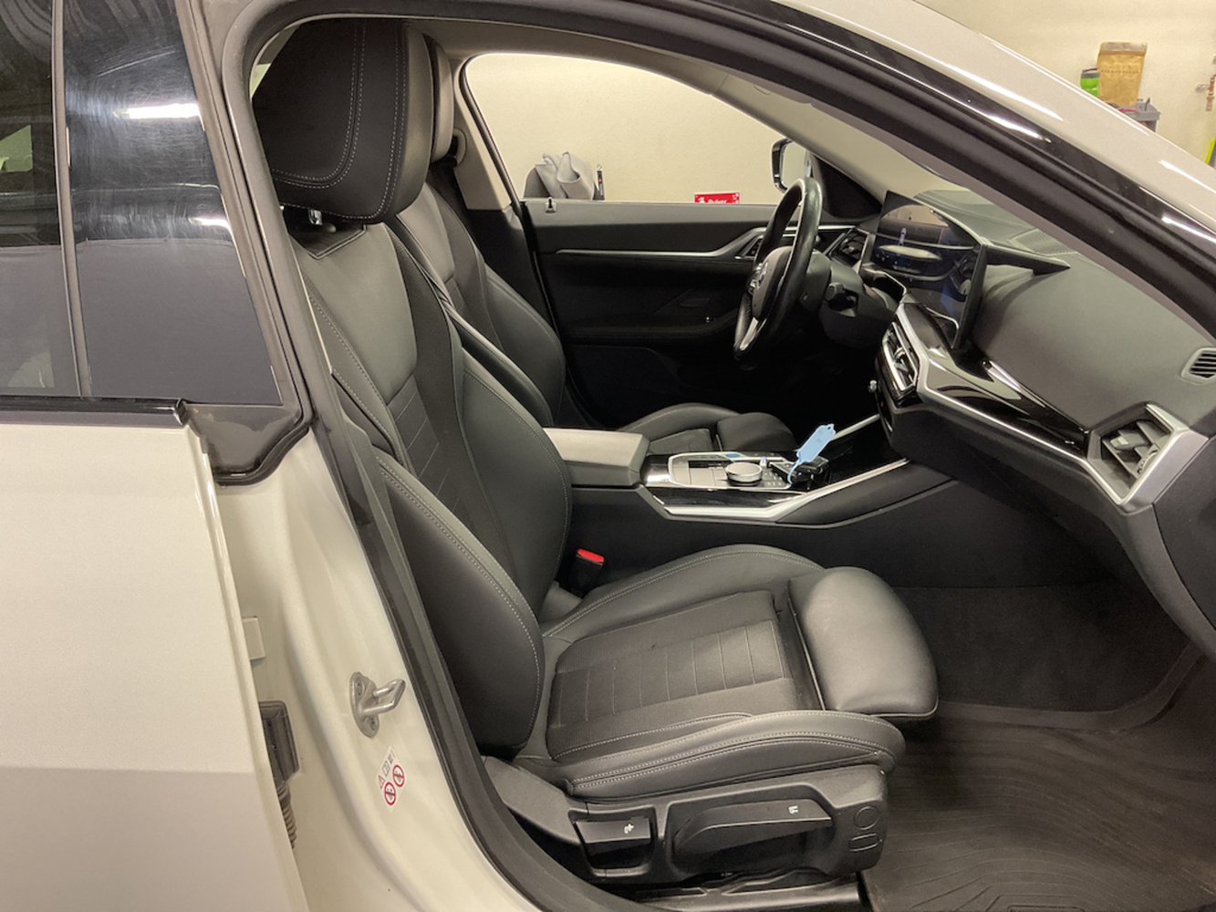 BMW i4 vaihtoauto