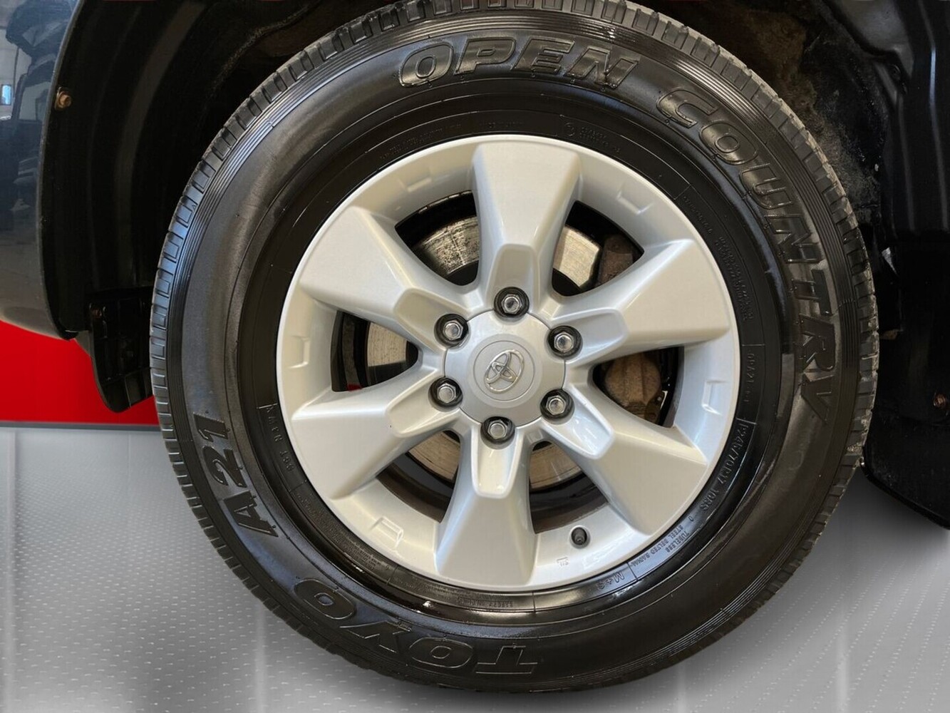 Toyota Land Cruiser vaihtoauto