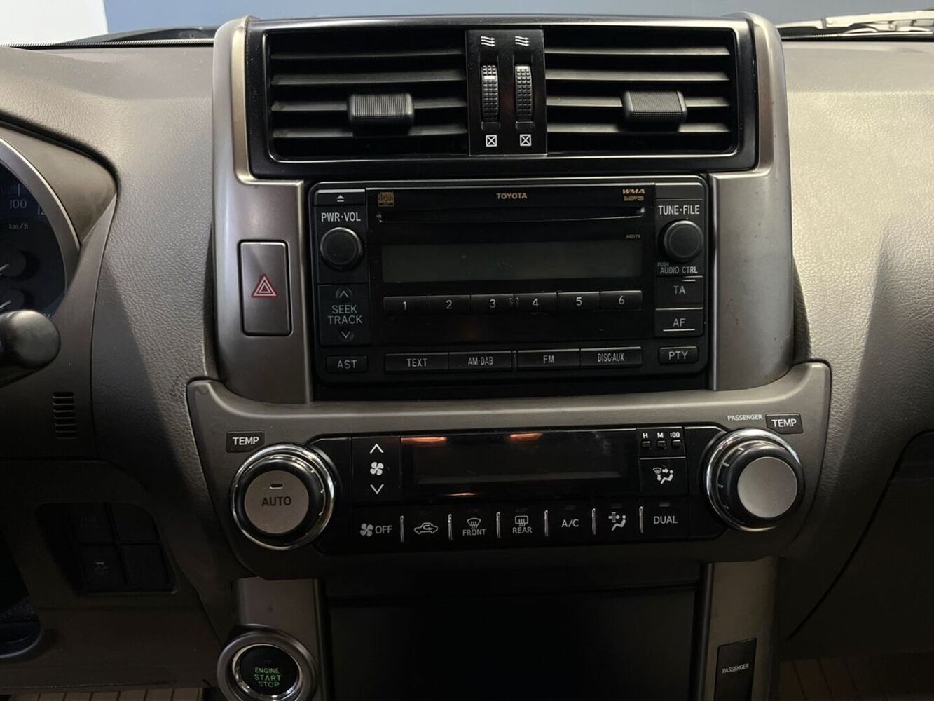 Toyota Land Cruiser vaihtoauto