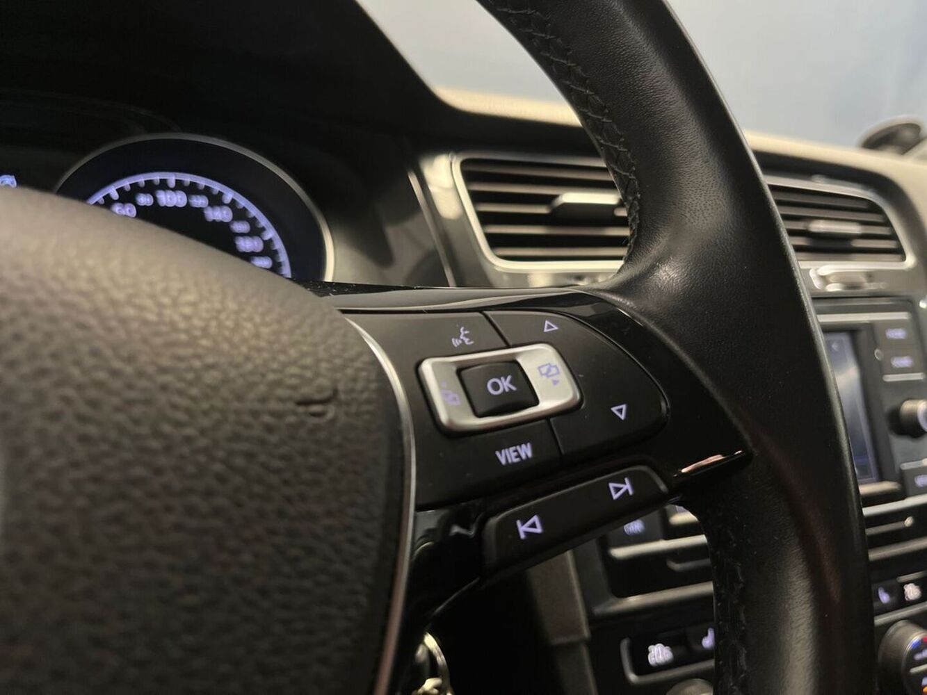 Volkswagen Golf vaihtoauto