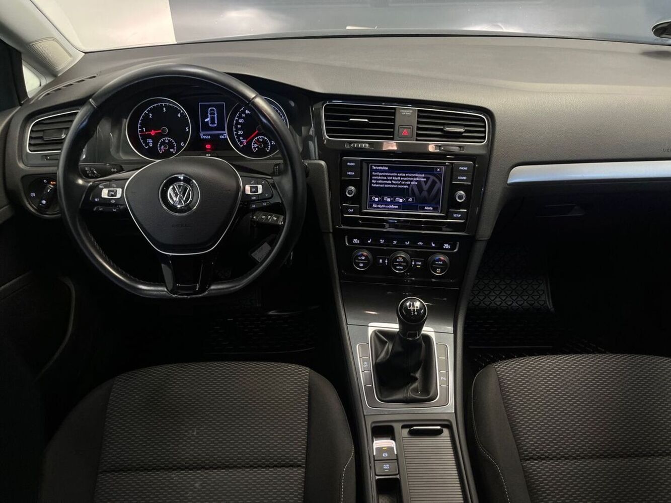 Volkswagen Golf vaihtoauto