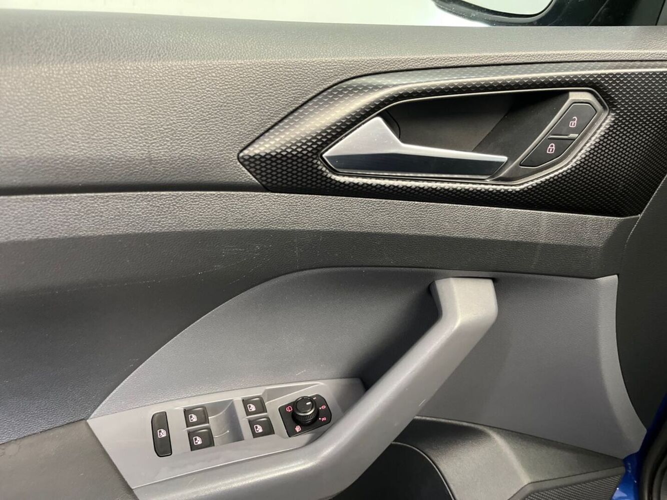 Volkswagen T-Cross vaihtoauto