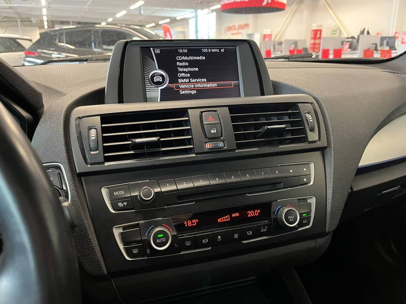 BMW 135 vaihtoauto