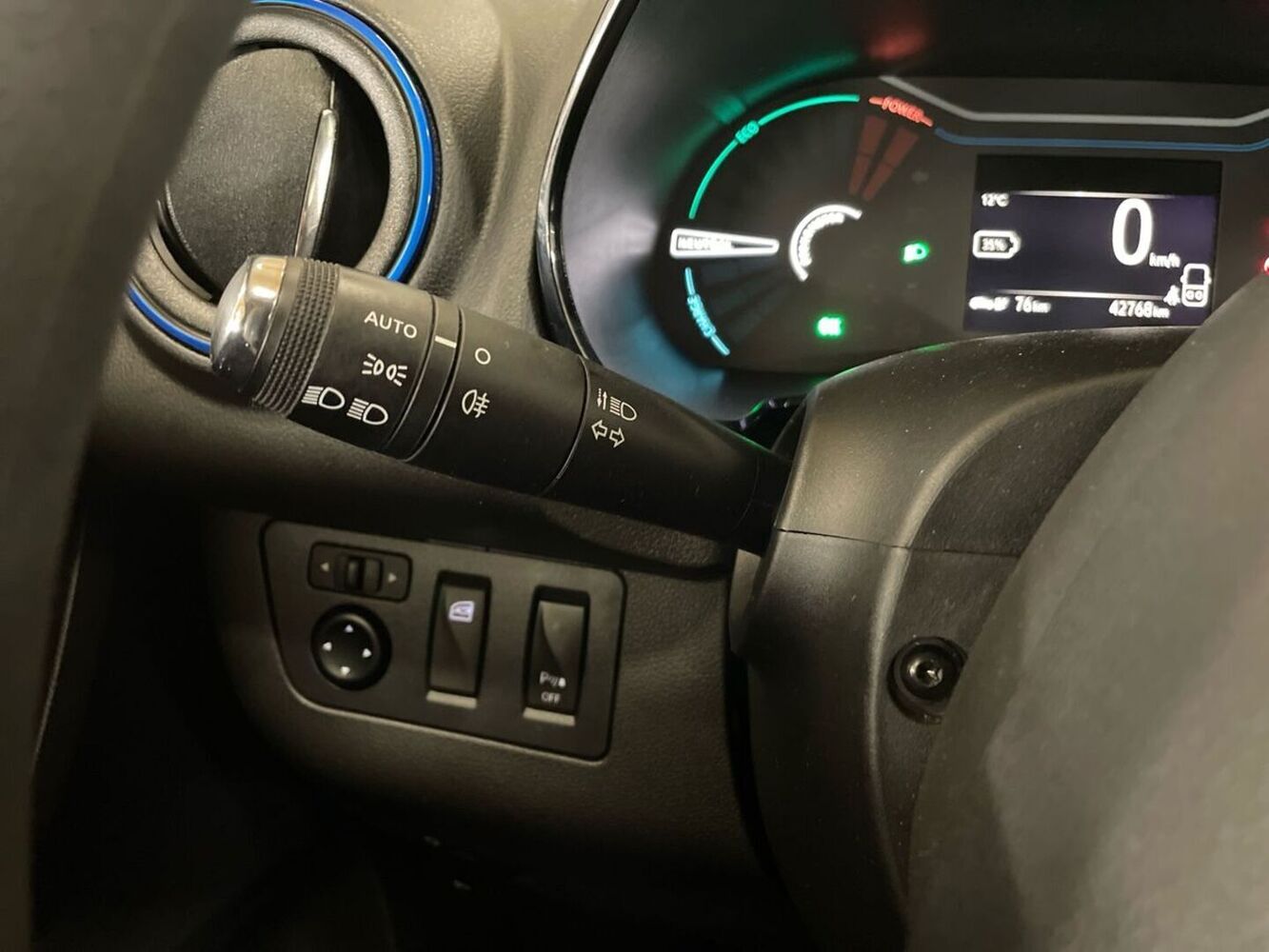 Dacia Spring vaihtoauto