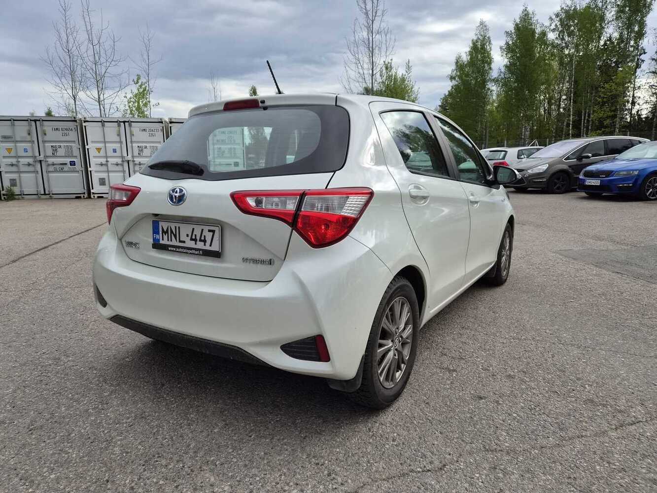 Toyota Yaris vaihtoauto