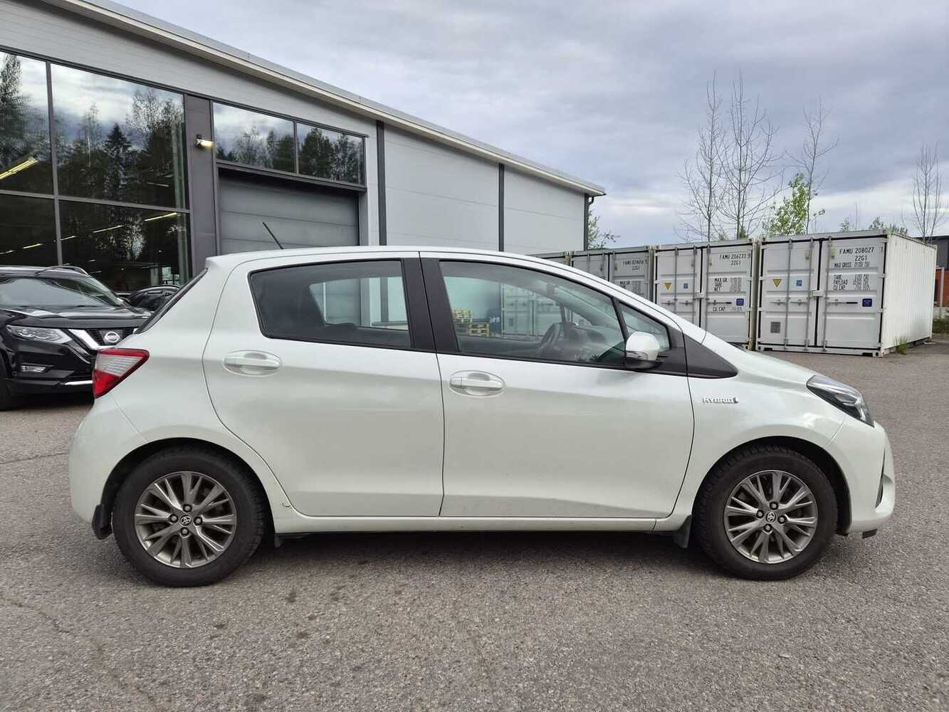 Toyota Yaris vaihtoauto