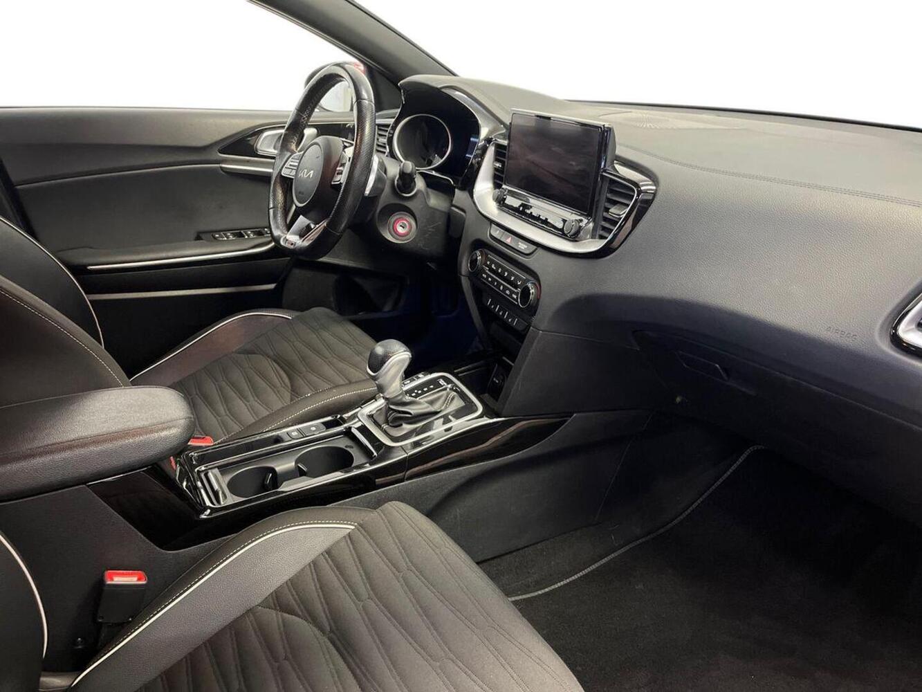 Kia Proceed vaihtoauto