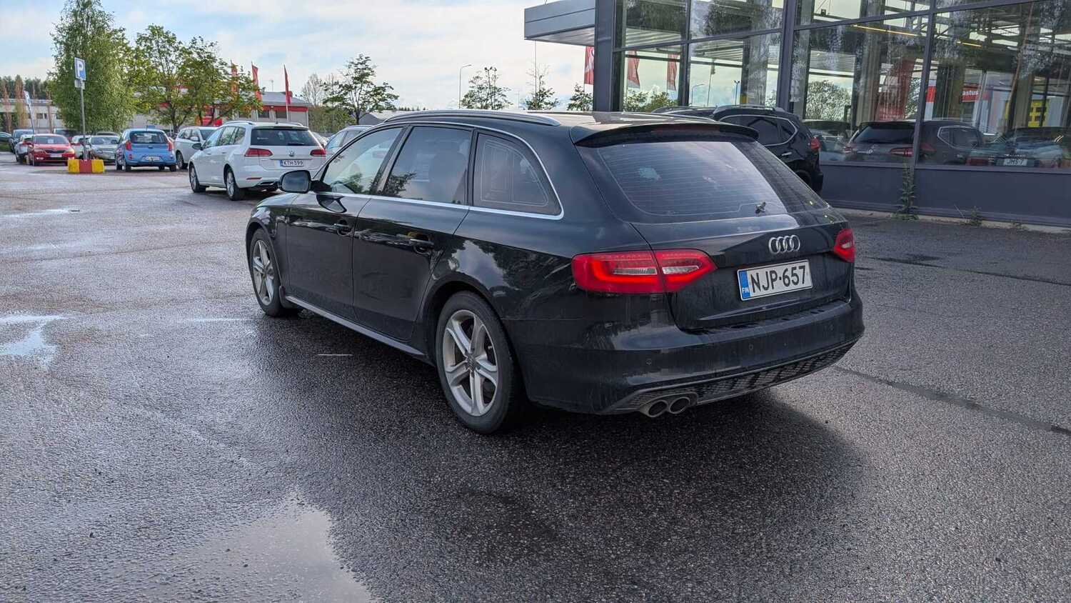 Audi A4 vaihtoauto