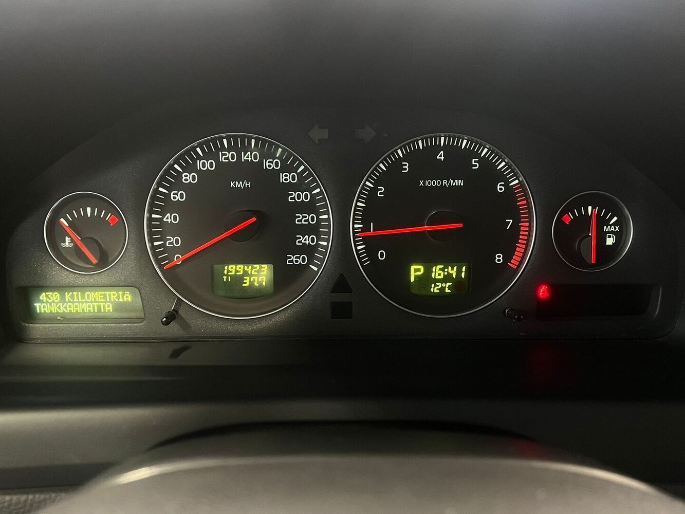 Volvo V70 vaihtoauto