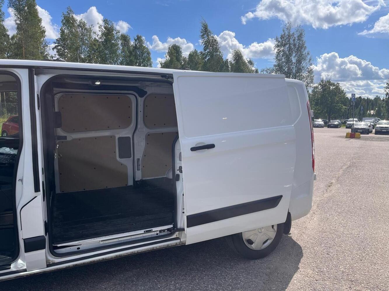 Ford Transit Custom vaihtoauto