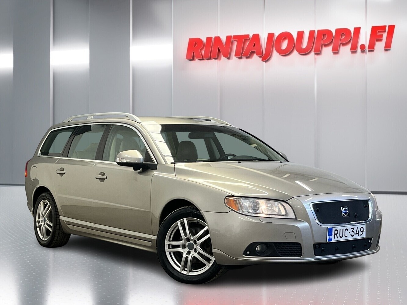 Volvo V70 vaihtoauto