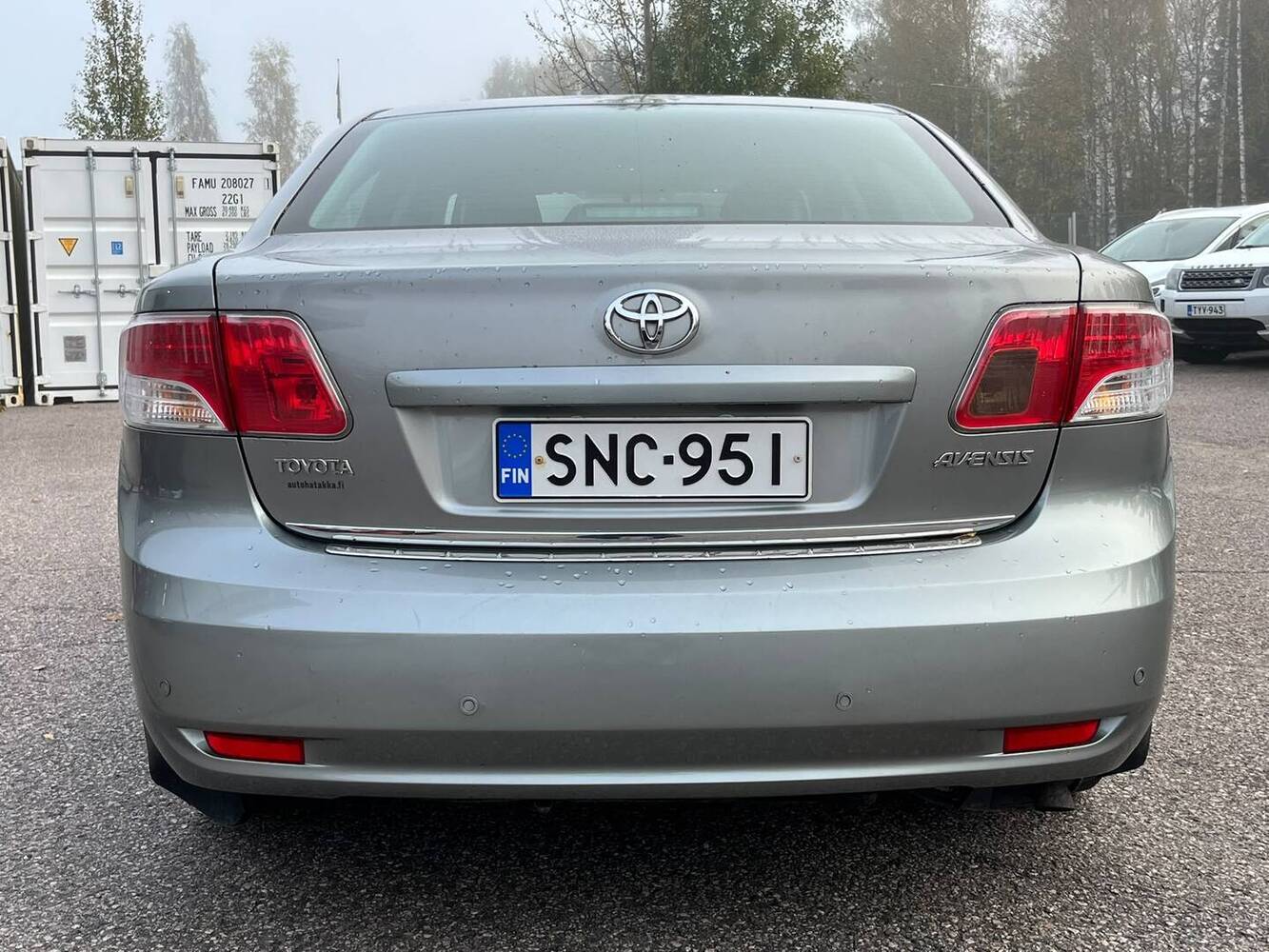 Toyota Avensis vaihtoauto