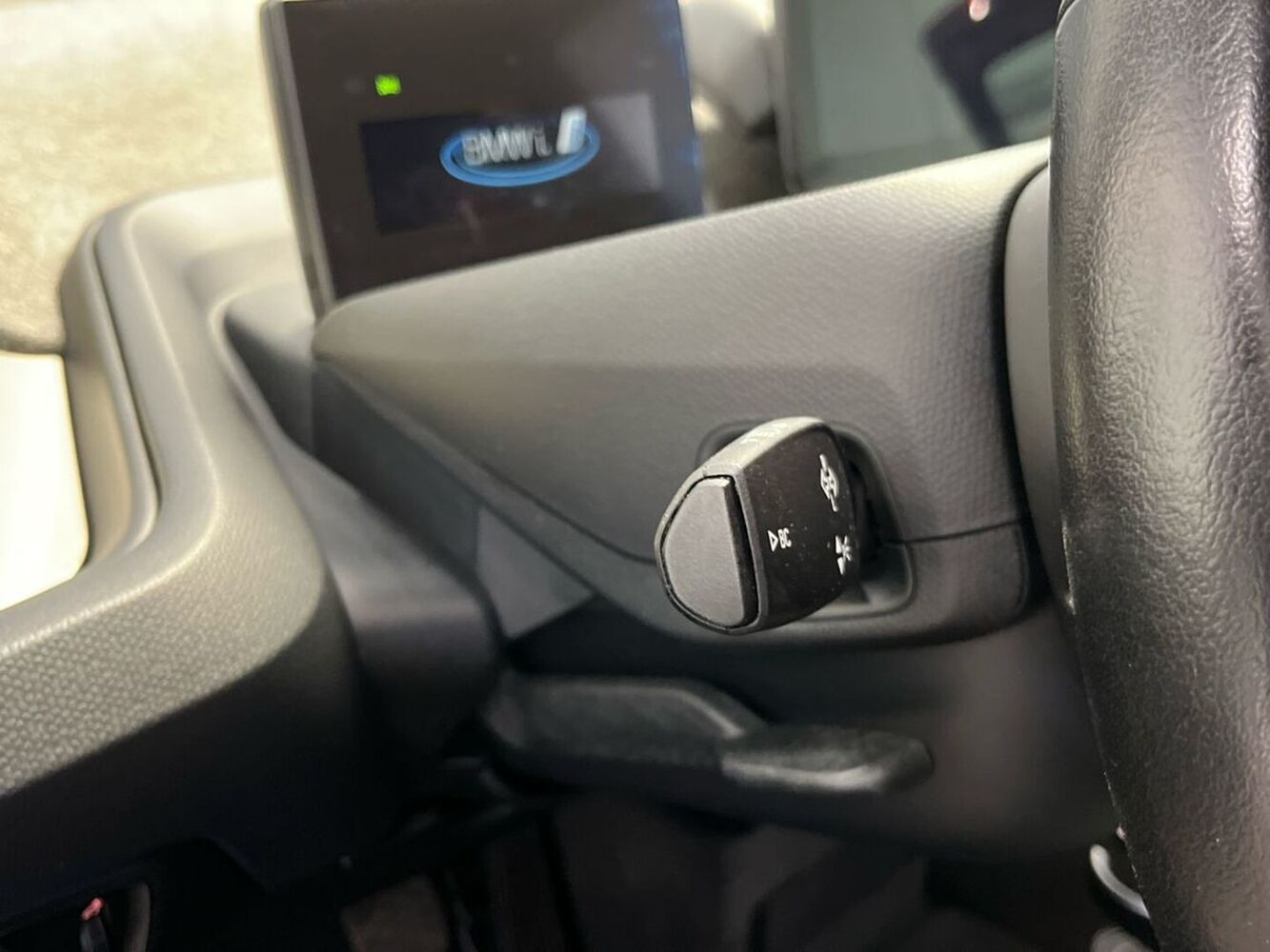 BMW i3s vaihtoauto