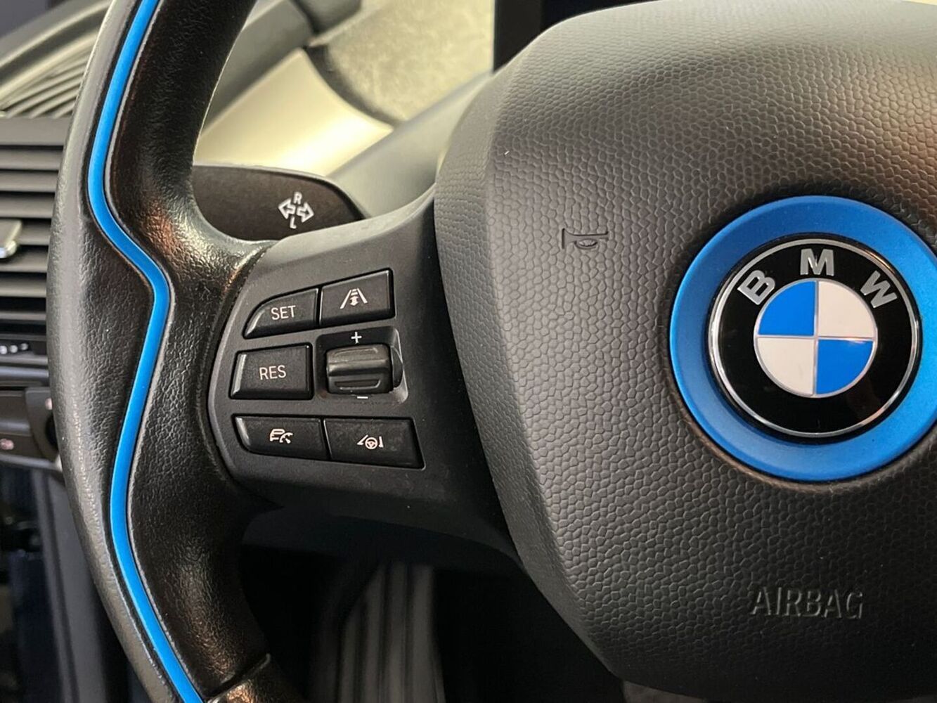 BMW i3s vaihtoauto