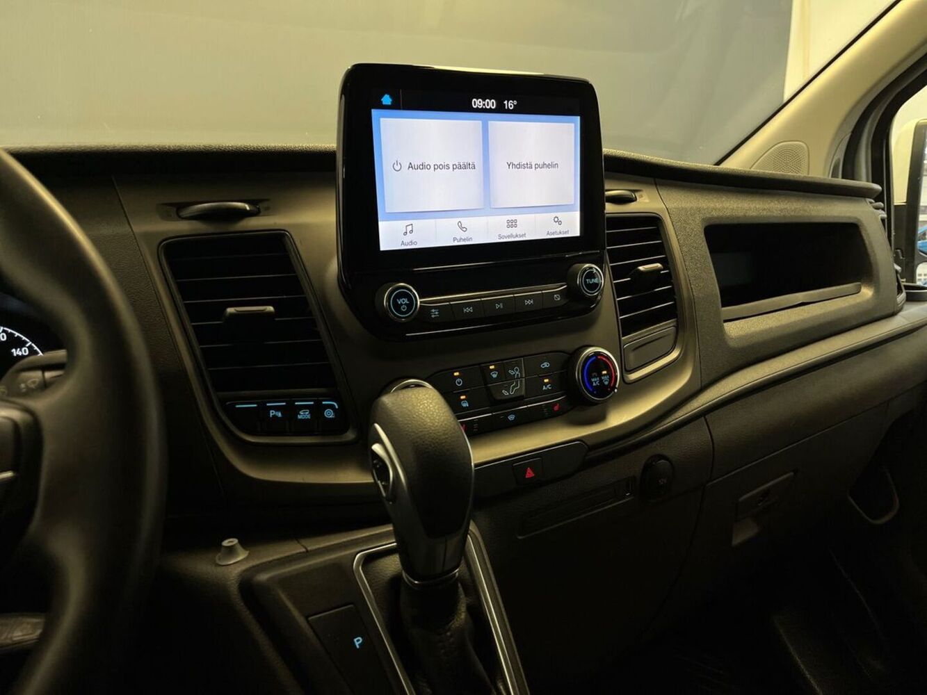 Ford Transit Custom vaihtoauto
