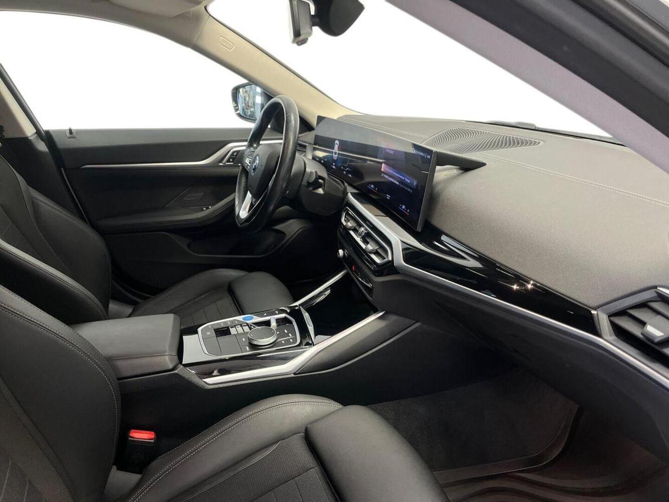 BMW i4 vaihtoauto