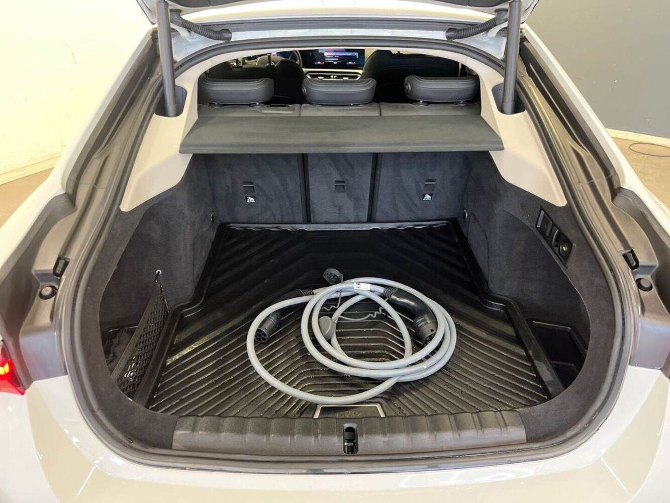 BMW i4 vaihtoauto