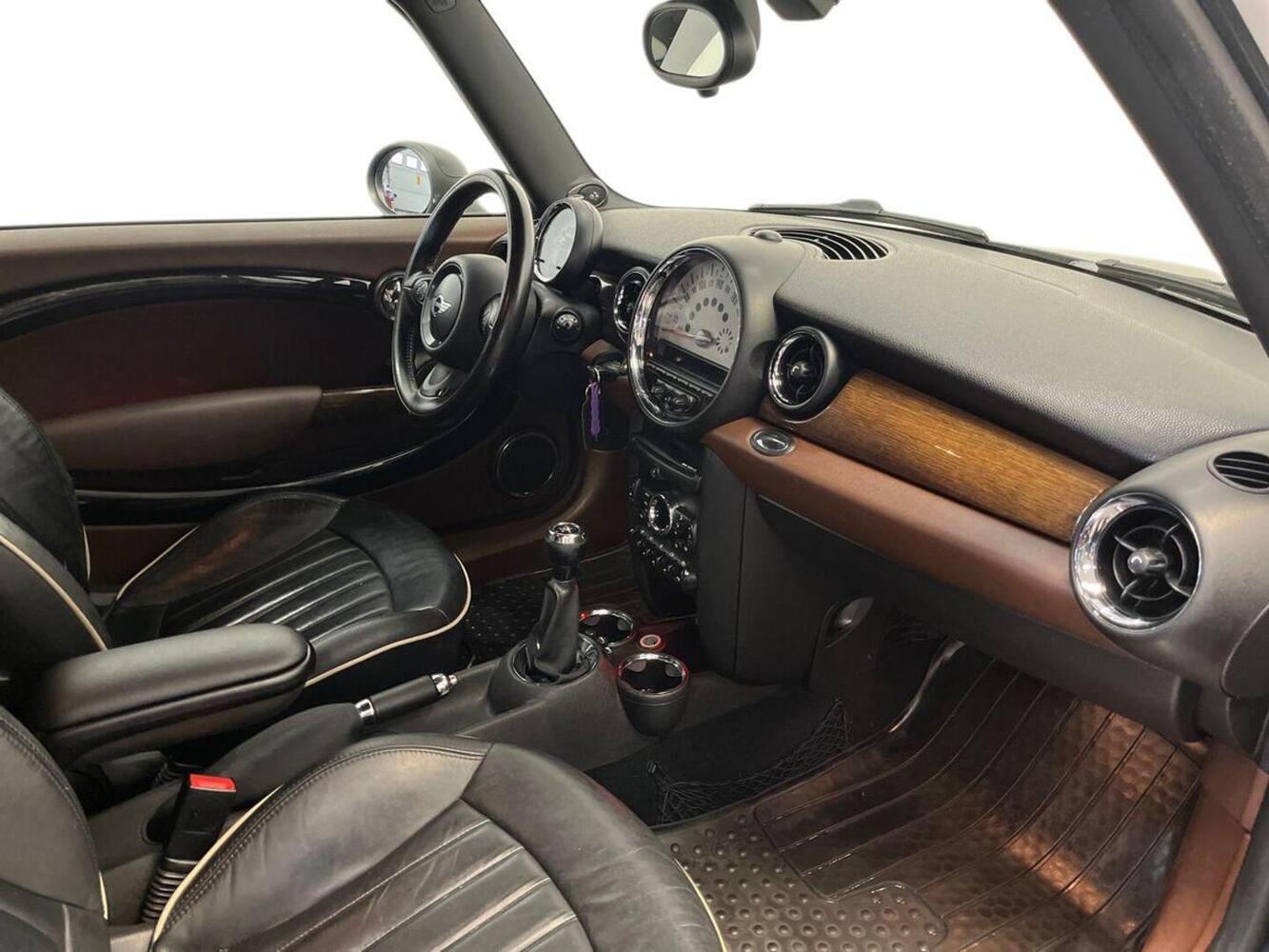 Mini Cooper vaihtoauto