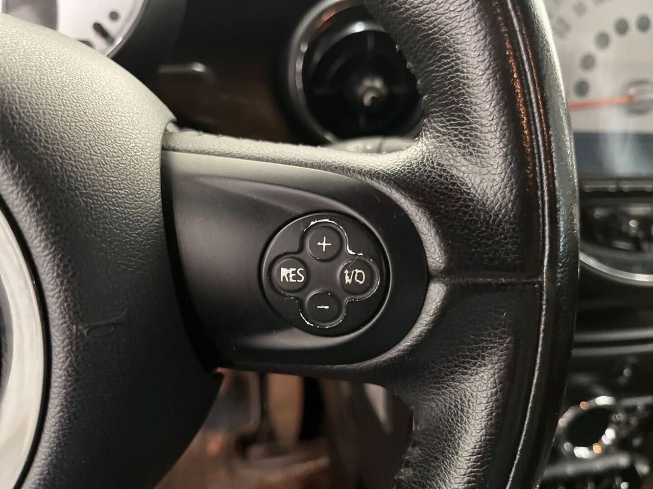 Mini Cooper vaihtoauto