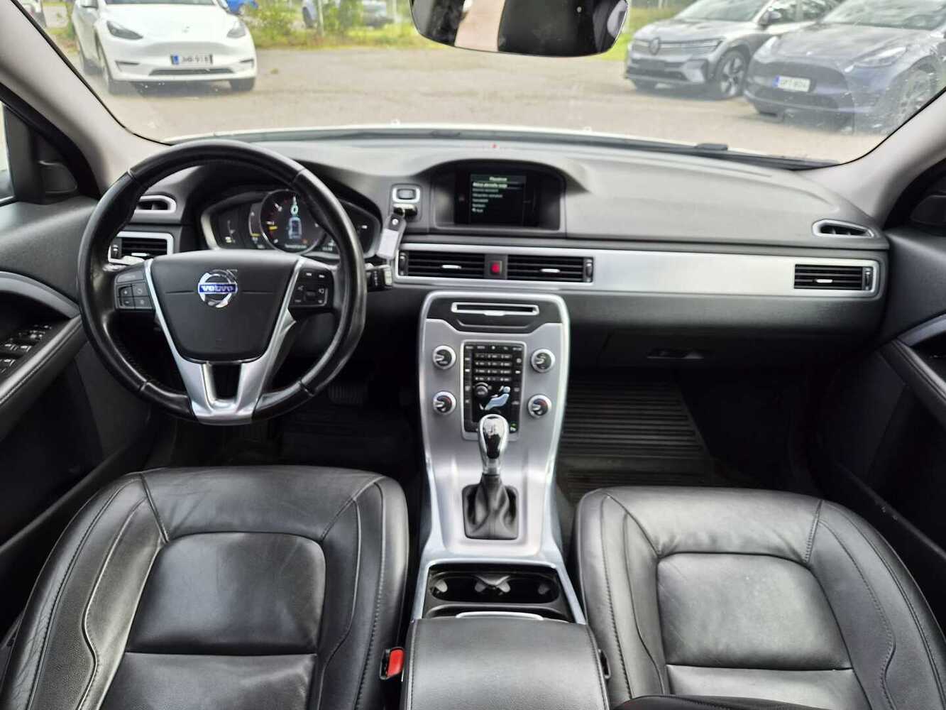 Volvo V70 vaihtoauto