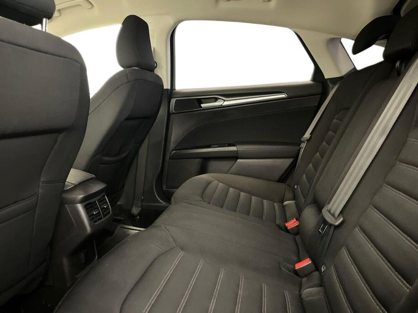 Ford Mondeo vaihtoauto