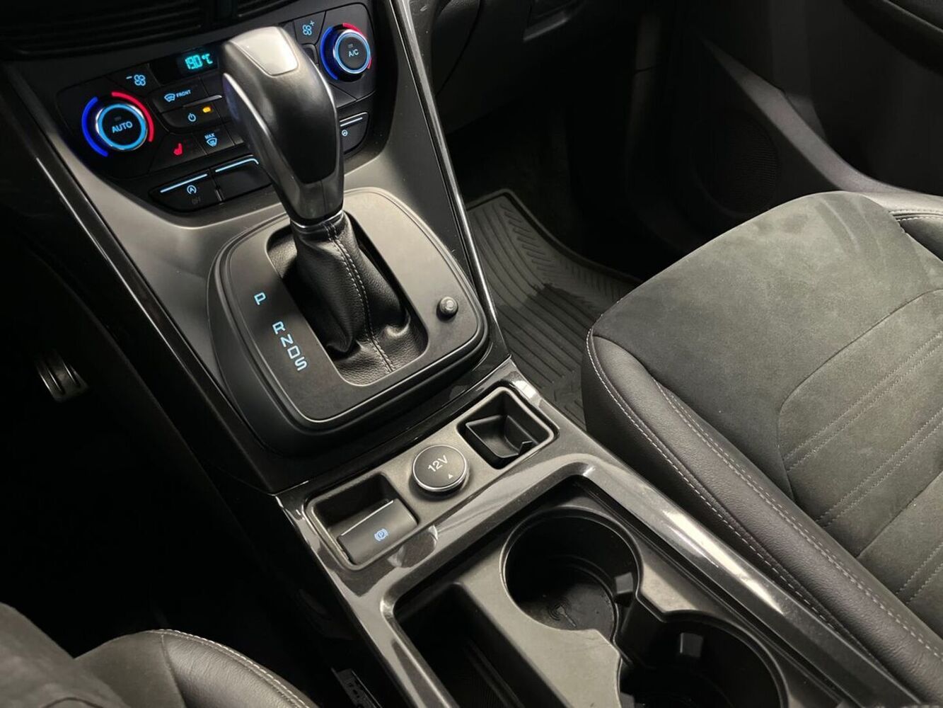 Ford Kuga vaihtoauto