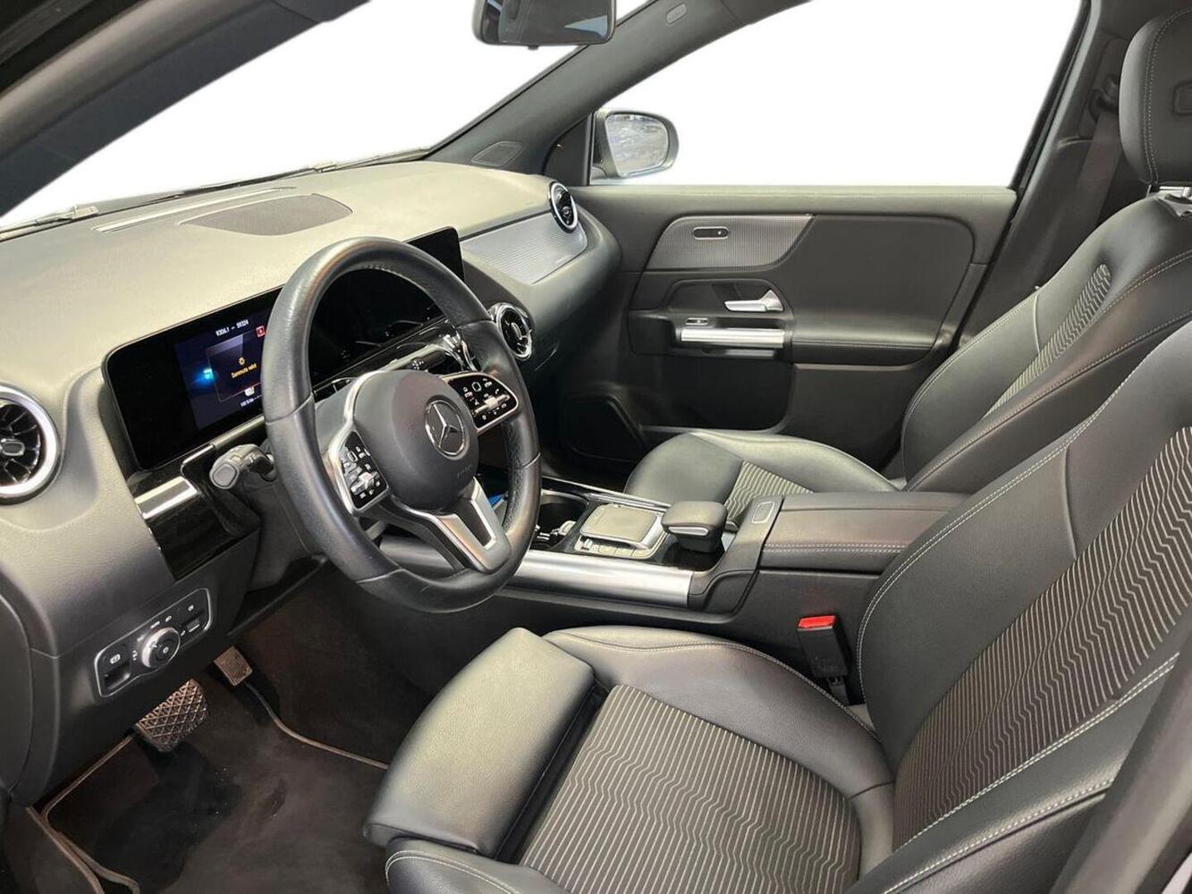 Mercedes-Benz GLA vaihtoauto