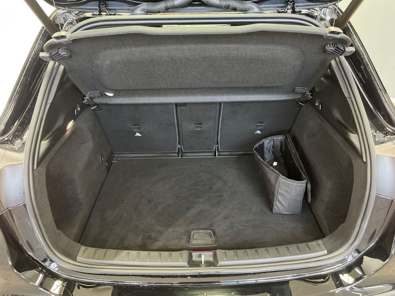 Mercedes-Benz GLA vaihtoauto