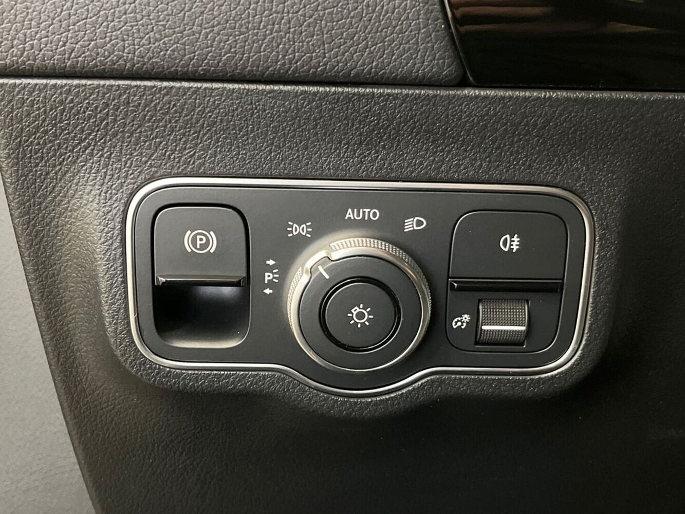 Mercedes-Benz GLA vaihtoauto