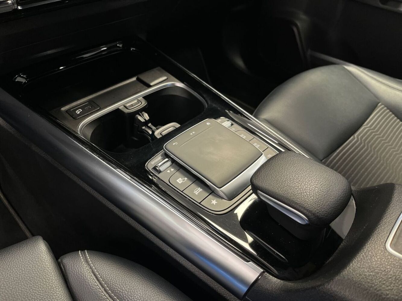Mercedes-Benz GLA vaihtoauto