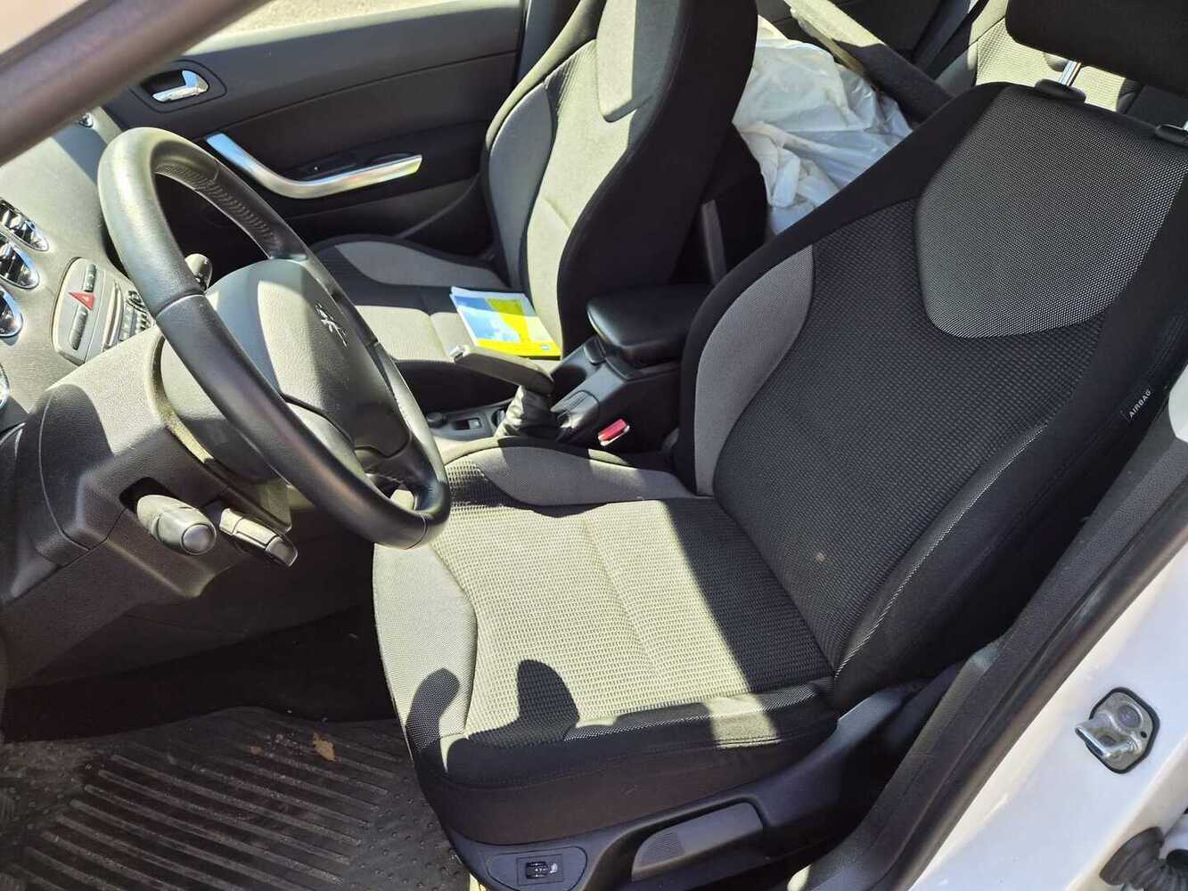 Peugeot 308 vaihtoauto