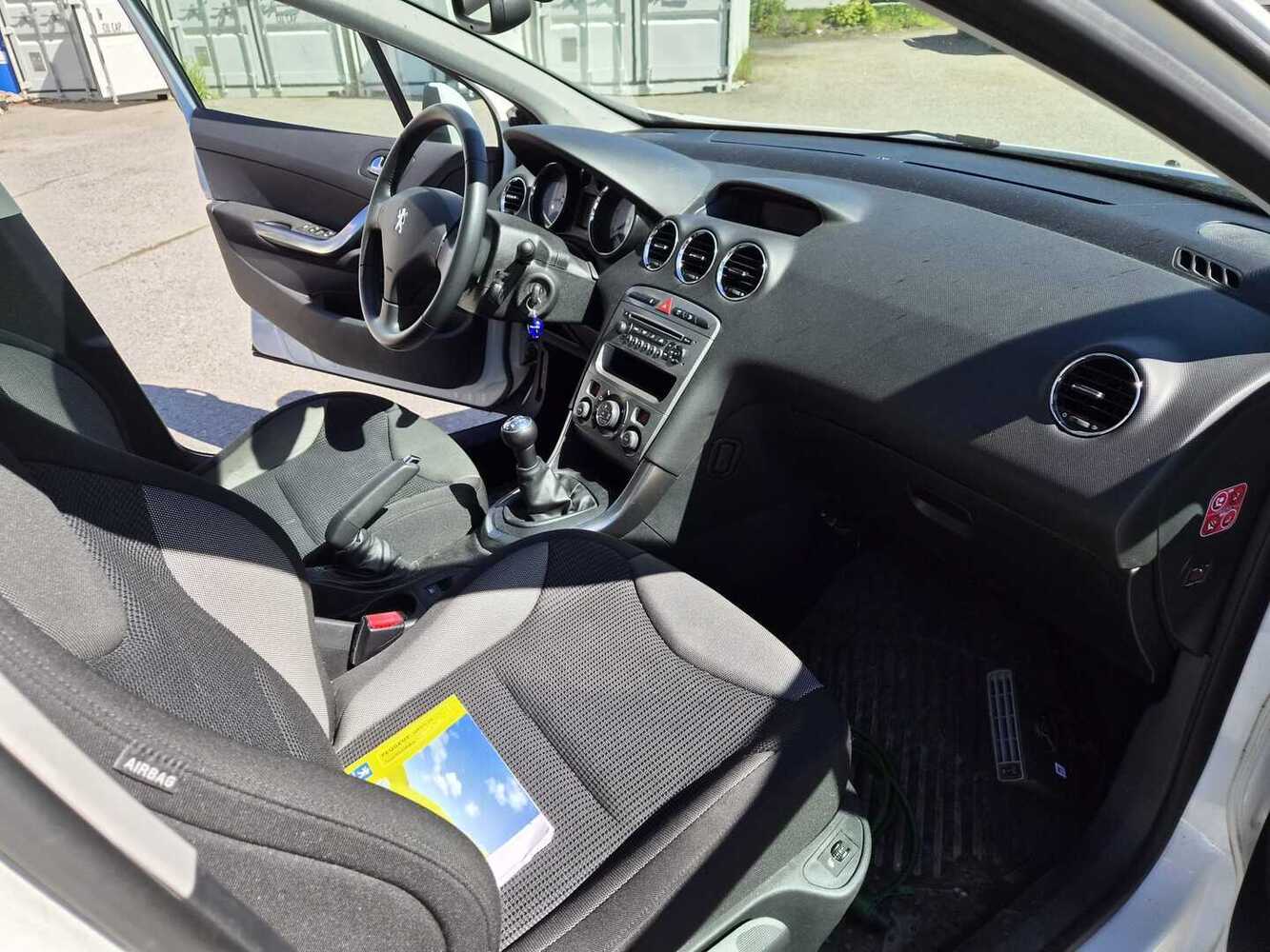 Peugeot 308 vaihtoauto
