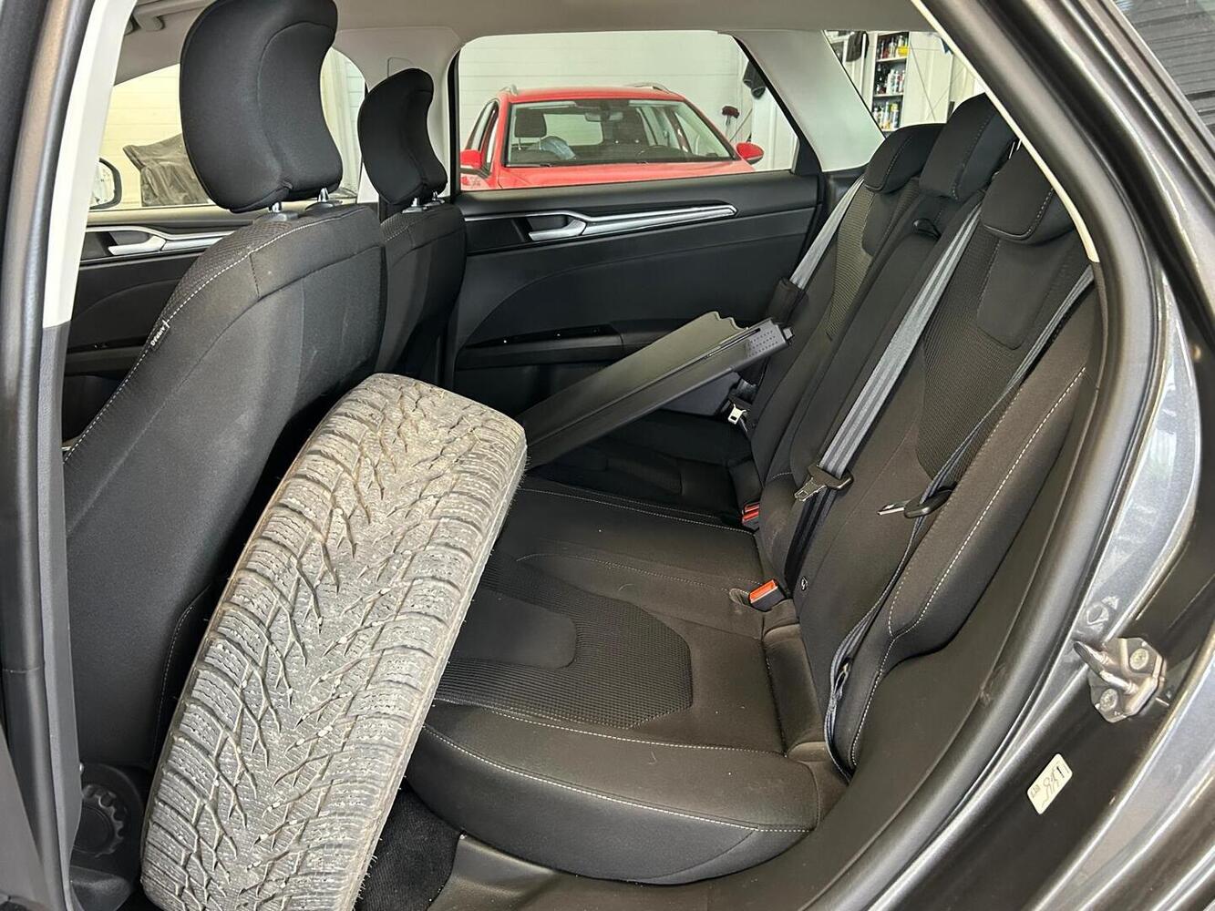 Ford Mondeo vaihtoauto