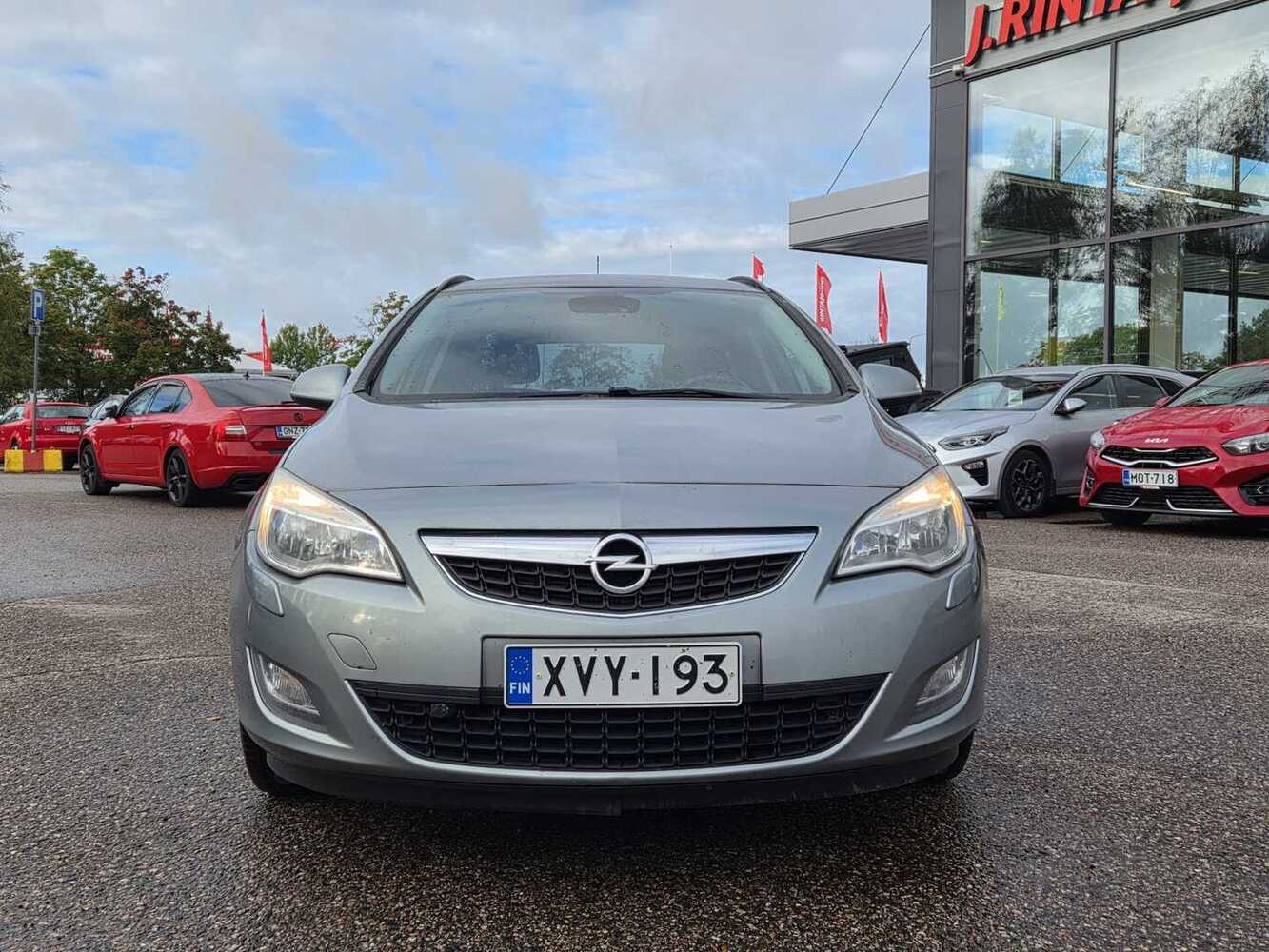 Opel Astra vaihtoauto