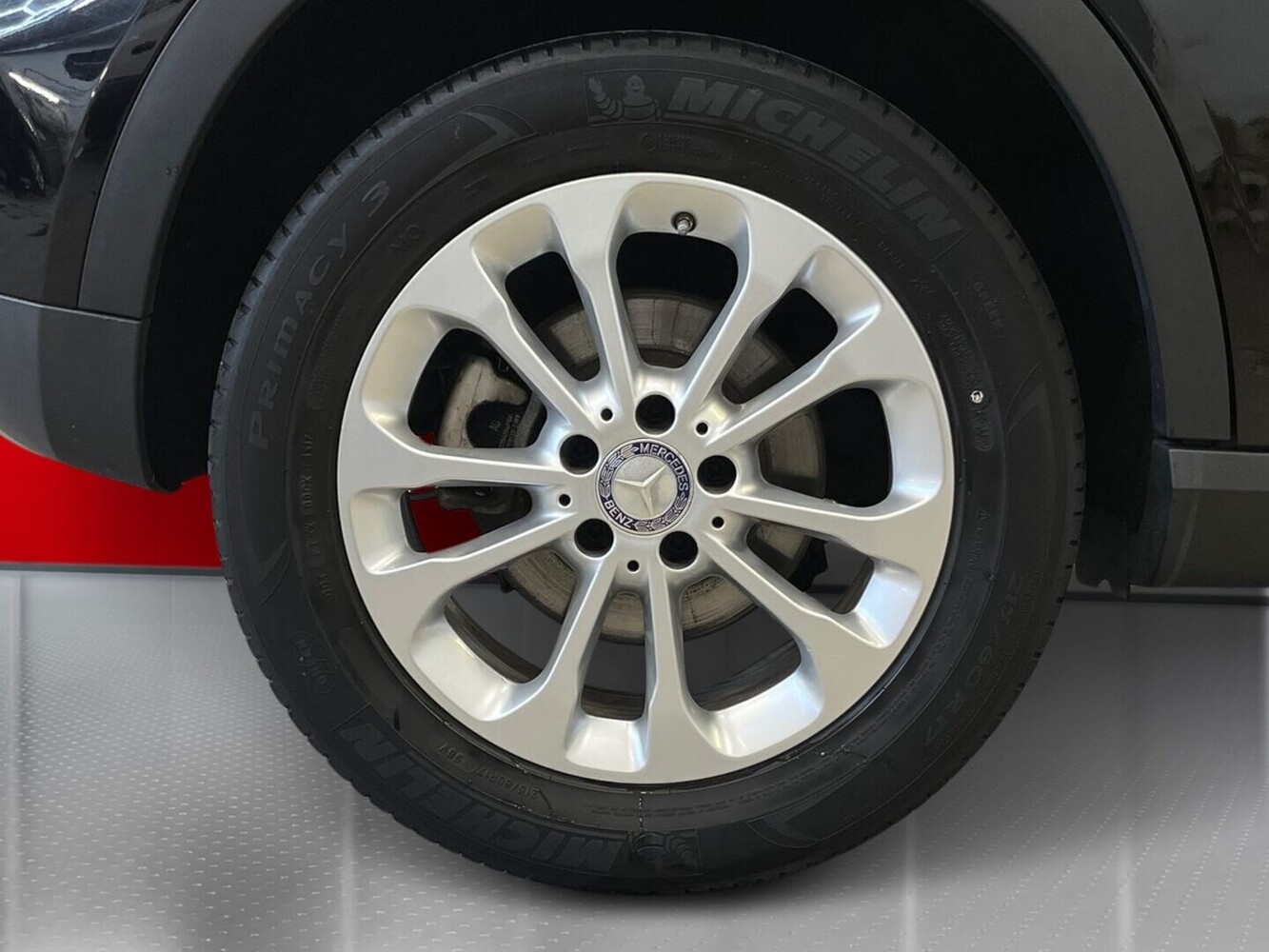 Mercedes-Benz GLA vaihtoauto