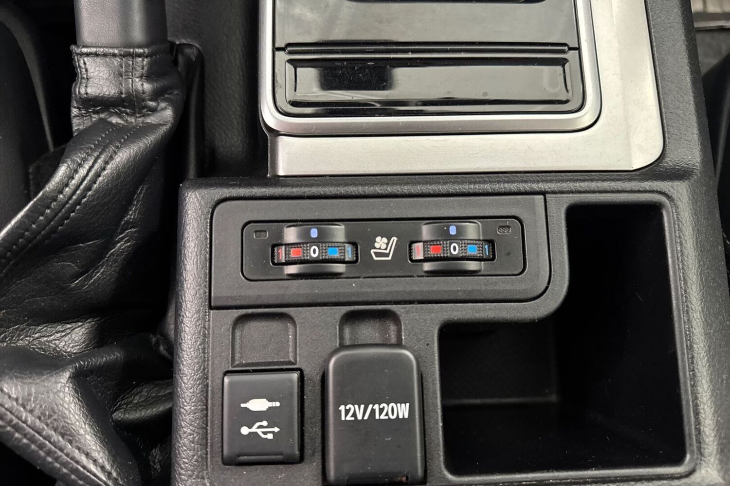 Toyota Land Cruiser vaihtoauto