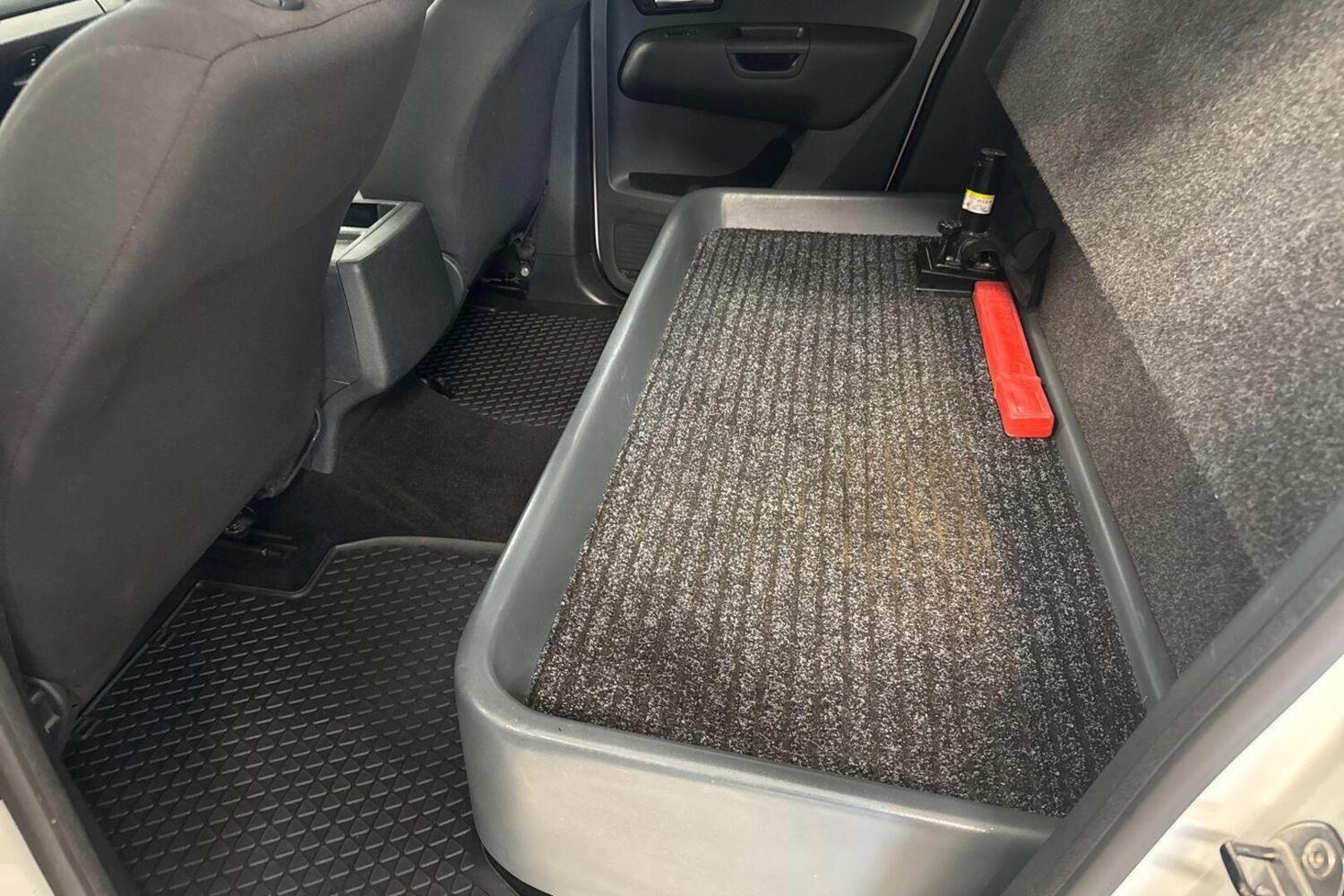 Volkswagen Amarok vaihtoauto