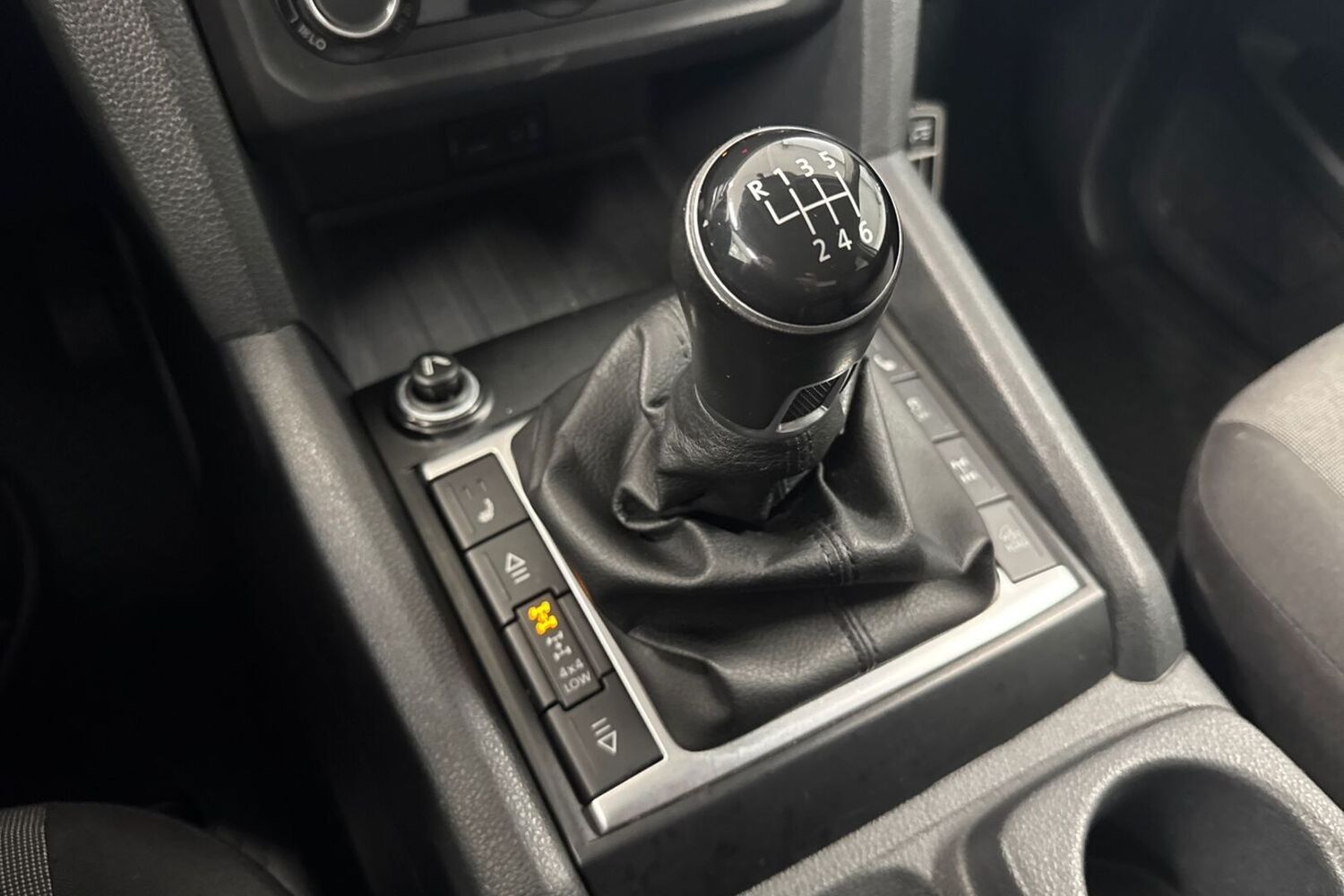 Volkswagen Amarok vaihtoauto